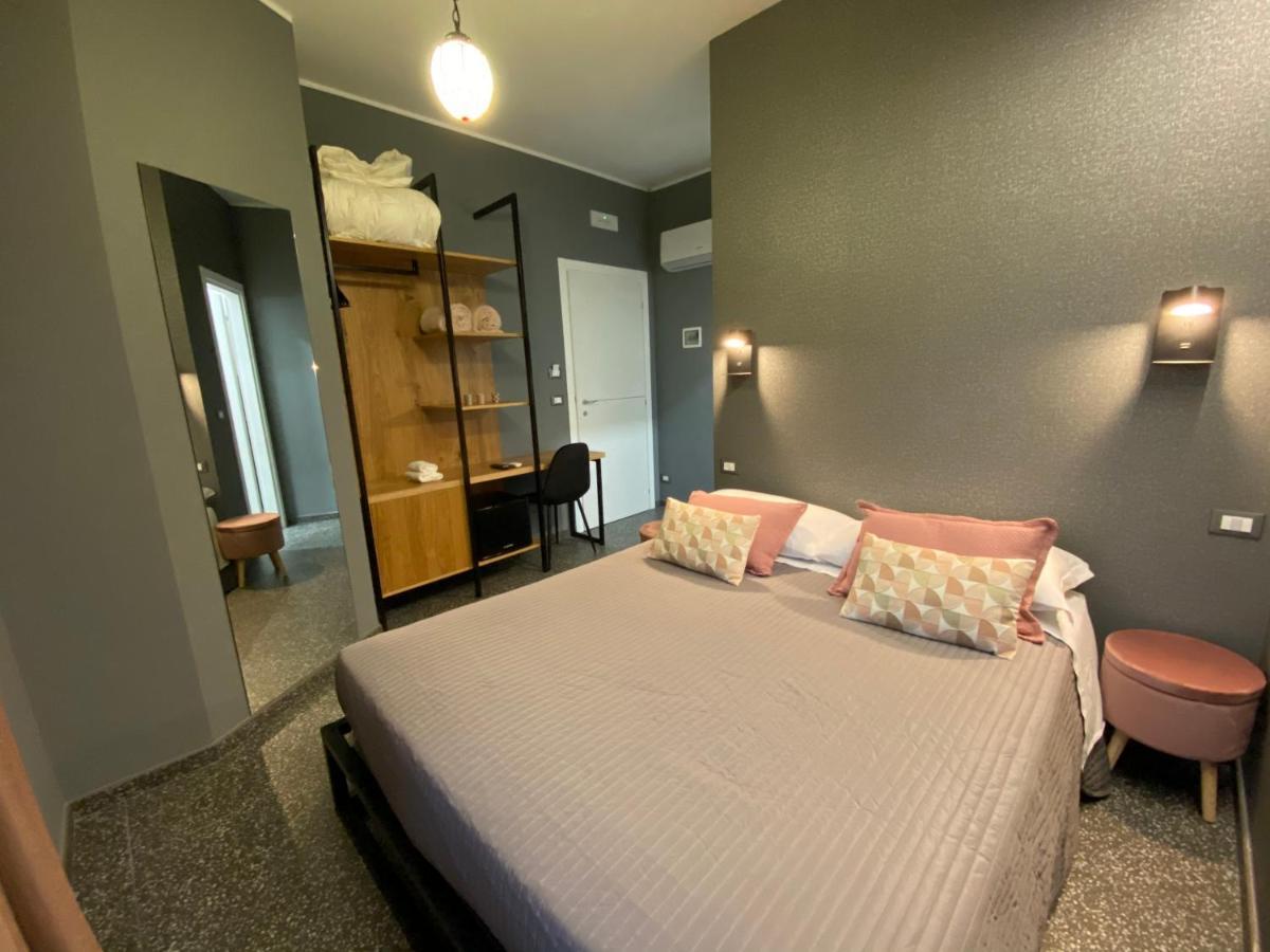 La Taverna Antica Rooms Πεσκάρα Εξωτερικό φωτογραφία