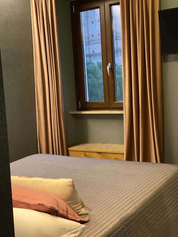 La Taverna Antica Rooms Πεσκάρα Εξωτερικό φωτογραφία