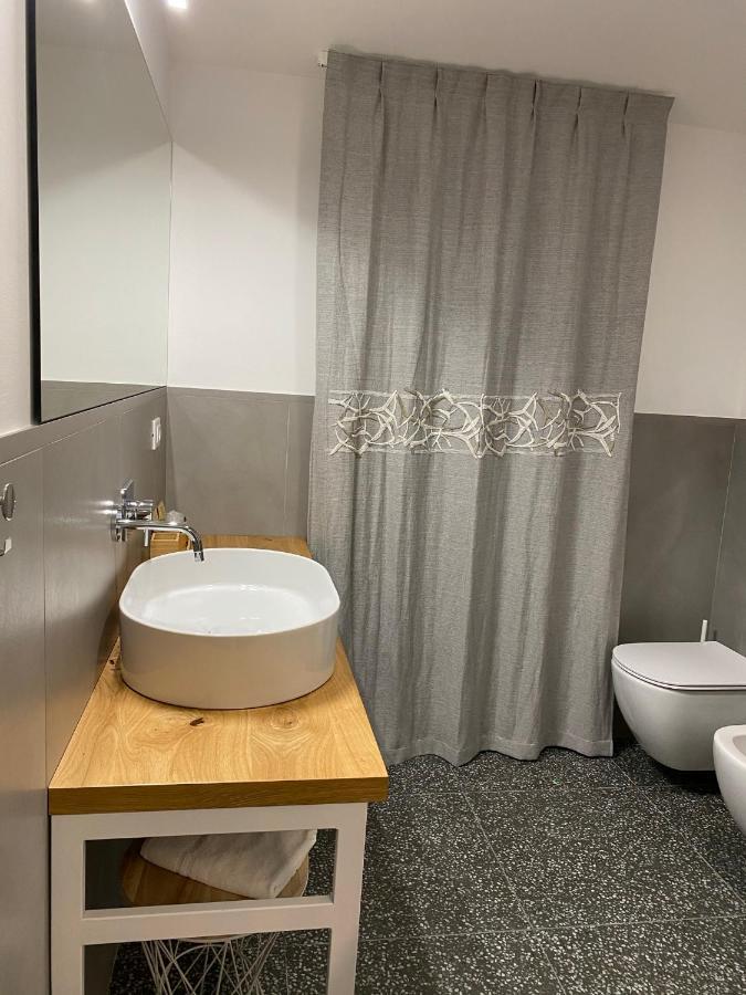 La Taverna Antica Rooms Πεσκάρα Εξωτερικό φωτογραφία